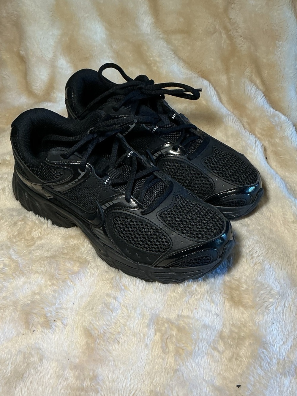 Nike Air Zoom Vomero 5 Triple Black Athletic Shoes